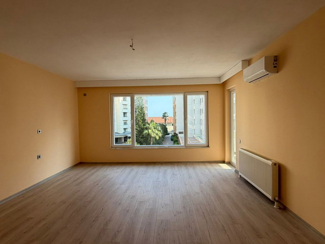 LİMAN’DA DENİZE YÜRÜME MESAFESİNDE SATILIK 4+1 GENİŞ DAİRE