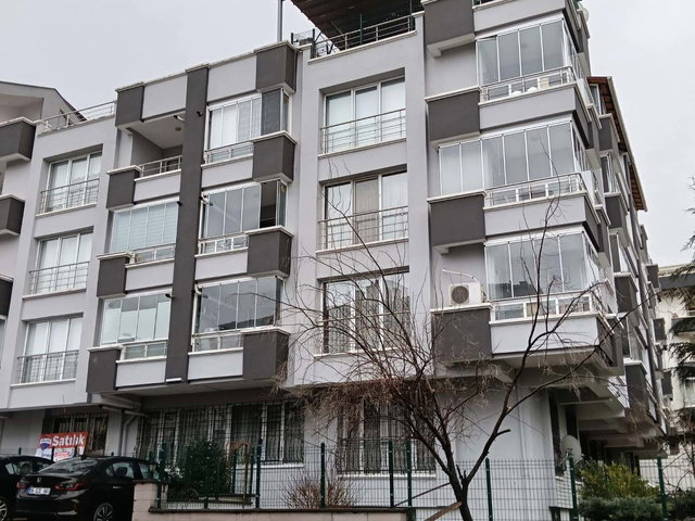 ANKARA'NIN PRESTIJLI ÇANKAYA KIRKKONAKLAR'DA, KÖK TAPULU, YÜKSEK GIRIŞ 3+1 DAIRE!