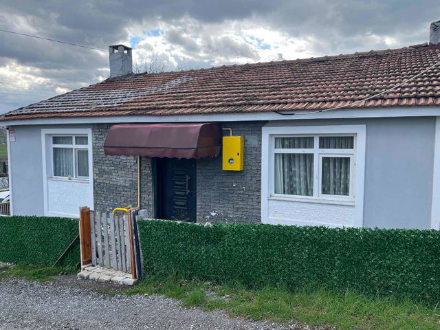 BEYPINAR MAHALLESI / MÜSTAKIL EV VE ARSASI / 4 KAT İMARLI