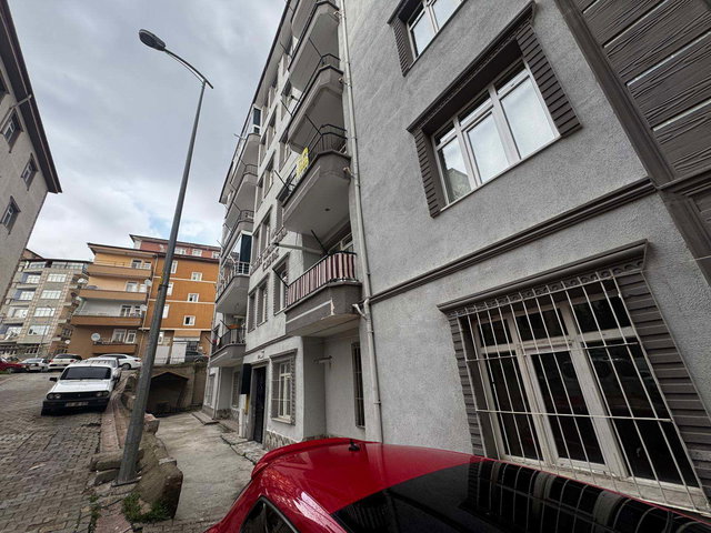 KIRIKKALE GÜRLER MAHALLESINDE SATILIK 3+1 FIRSAT DAIRE