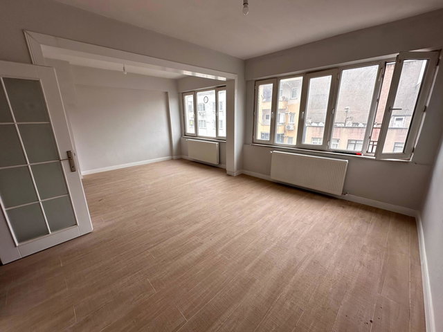 REMAX LEON GAZCILAR CADDESİ 1+1 İÇİ SIFIR SATILIK DAİRE