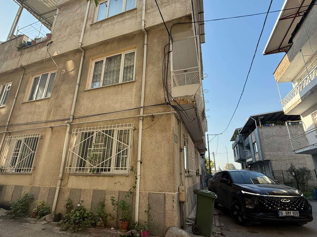 İSTİKLAL MAHALLLESİNDE 2.,5+1 KİRALIK DAİRE