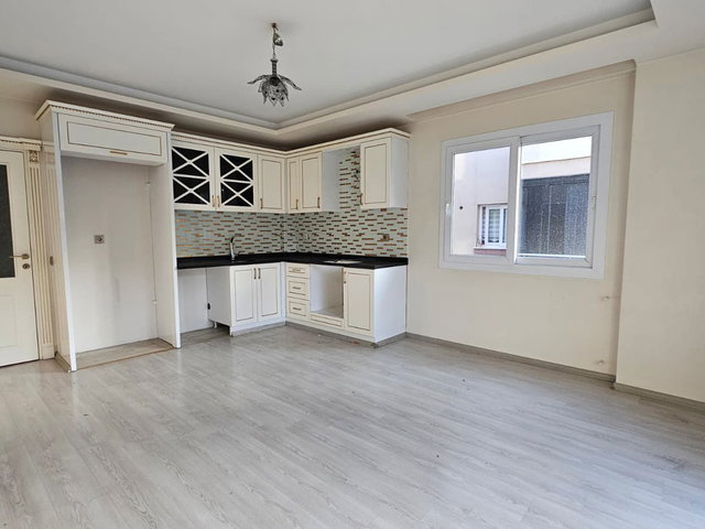 REMAX RİNA'DAN AYDINLIKEVLER MAH.DE FULL YAPILI 2+1