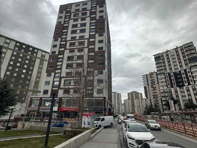 TALAS DA CADDE ÜSTÜ SIFIR DEGERINDE GENIŞ DAIRE