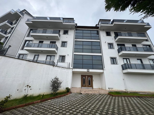 REMAX DREAM'DEN DEĞİRMENDERE'DE SÜPER MANZARALI BAHÇELİ DAİRE