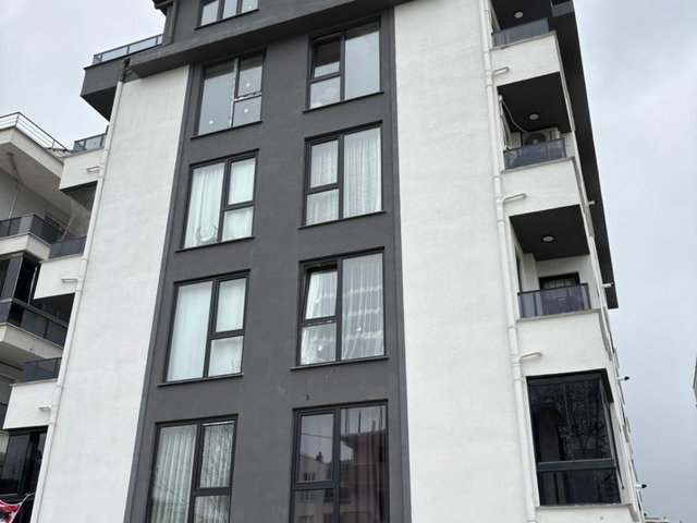 REMAX ADVANTAGE DEN AKÇALARDA KİRALIK 1+1 DAİRE