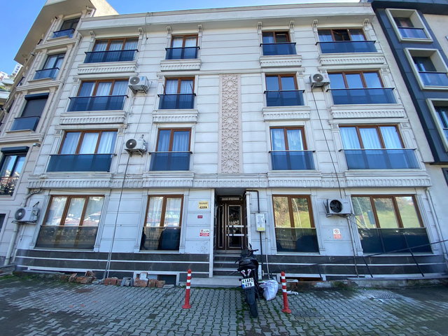ŞİŞLİ BOMONTİ’DE PRESTİJLİ LOKASYONDA SATILIK 1+1 DAİRE