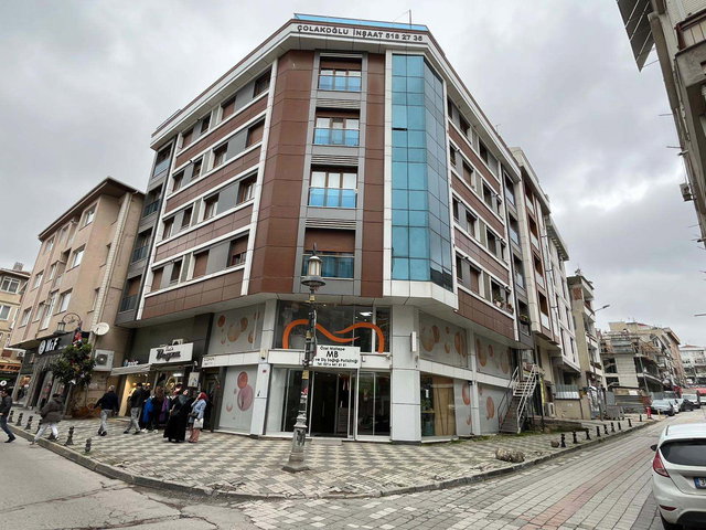 MALTEPE BAĞLARBAŞI'NDA MARMAYARA YAKIN SATILIK 2+1 DAİRE