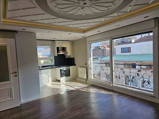 TARABYA FERAHEVLER’DE SATILIK FERAH 2+1 DAİRE