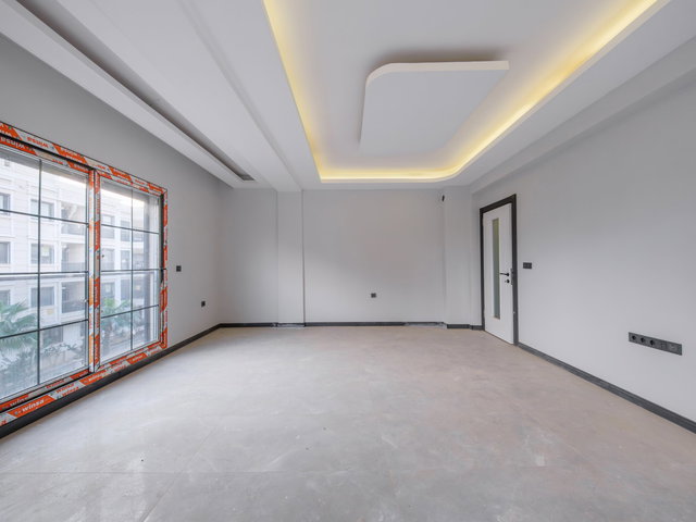 TORBALI KİPA AVM ARKASI – HAVUZLU SİTEDE 3+1 SIFIR DAİRE