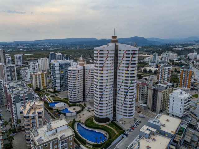 REMAX PALM'DEN CORONA'DA EŞYALI KİRALIK 2+1 DAİRE