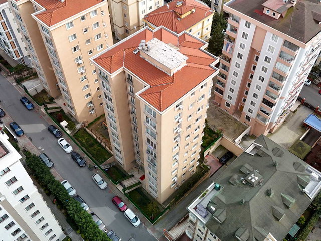 ÜMRANIYE ELALMIŞ CD VESTA EVLERI SITESINDE SATILIK 3+1 DAIRE