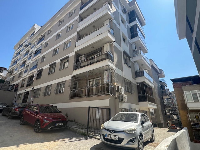 10 KONAK ZAFERTEPE MAHALLESI 2+1 SATILIK DAIRE