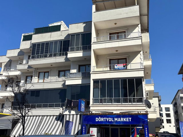 YENI MAHALLENIN MERKEZINDE MÜKEMMEL FIRSAT 3+1 DAIRE