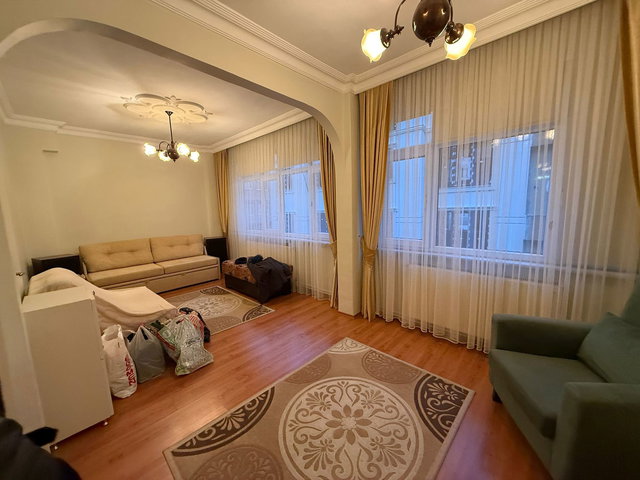 HASEKİ'DE ŞEHİR MERKEZİNDE KİRALIK DAİRE