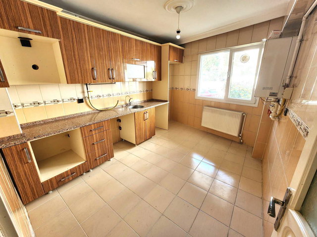 BUCA YILDIZ MAH., ÇEVRE YOLUNA YAKIN, GENIŞ, 2+1, KIRALIK DAIRE