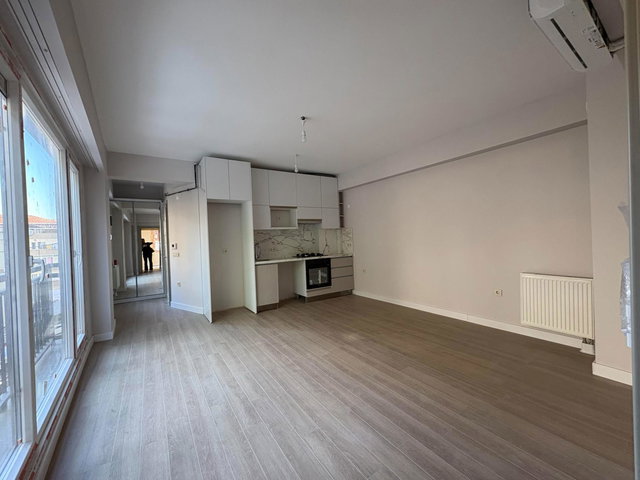 FERİKÖY KURTULUŞ SON DURAKTA, ASANSÖRLÜ BİNADA SIFIR 1+1 DAİRE