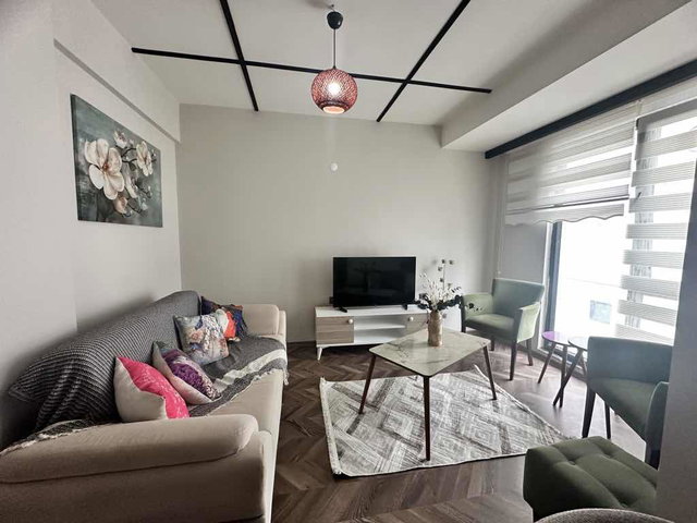 ATAKUM TOKİ BULVARINDA FULL EŞYALI KİRALIK 1+1 DAİRE