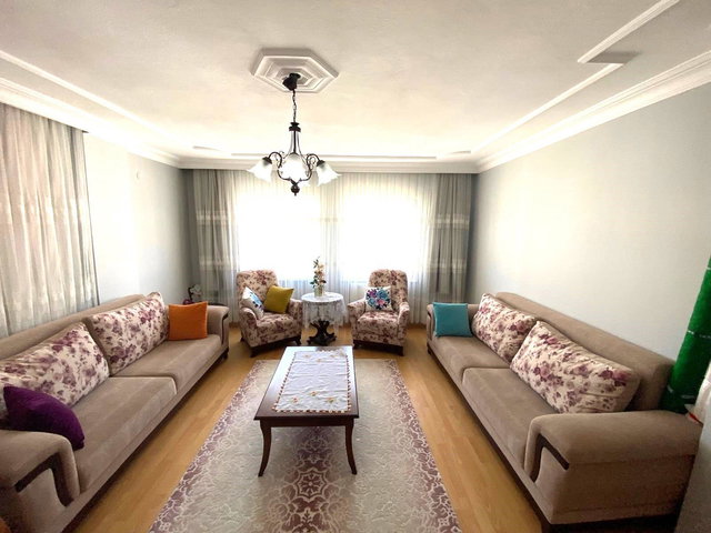 RE/MAX İNCİ'DEN BAHÇELİEVLER MAH. SATILIK 3+1 DAİRE