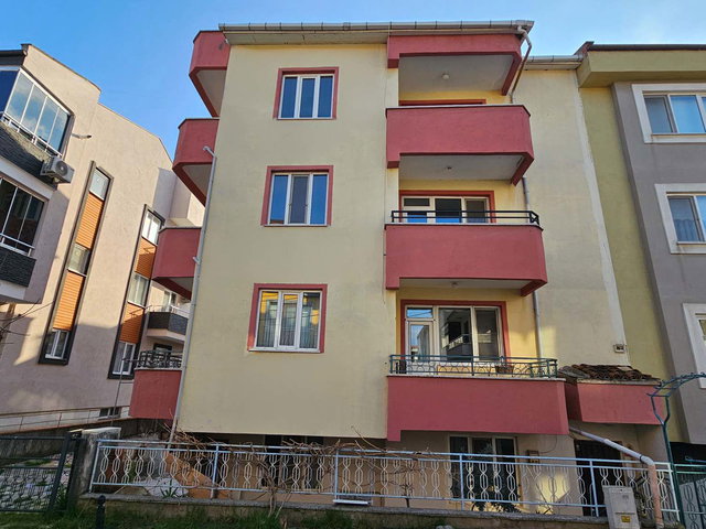 REMAX MİD'DEN PAŞA ALANI MAHALLESİNDE 3+1 KİRALIK DAİRE