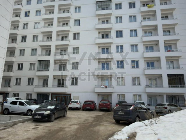 RE/MAX LACİVERT'TEN YILDIZKET'TE SATILIK FIRSAT  1+1 DAİRE