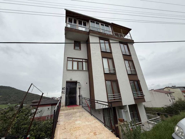 İZMİT ALİKAHYA ATATÜRK MAHALLESİ SATILIK 2+1 BAHÇE DUBLEKSİ