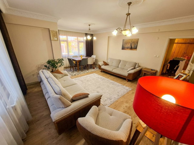 MALTEPE BAĞLARBAŞI MH FEYZULLAH CADDE ÜSTÜ 3+1 SATILIK DAİRE
