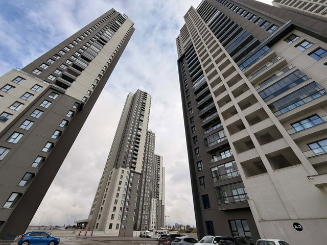 KENT İNCEK TE ŞEREFIYELI BLOKTA PANORAMIK BALKON SATILIK DAIRE