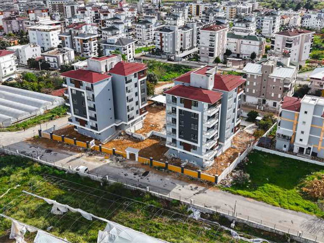 AKSU MACUN MAHALLESİ’NDE SİTE İÇİNDE SATILIK 2+1 DAİRE