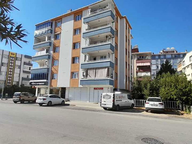 TORBALI'NIN EN İYİ LOKASYONUNDA GÜNEY CEPHELİ SATILIK 3+1