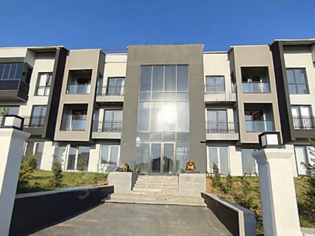 TAŞPINAR DA MODERN VE KULLANIŞLI ARA KAT 1+1 KİRALIK DAİRE