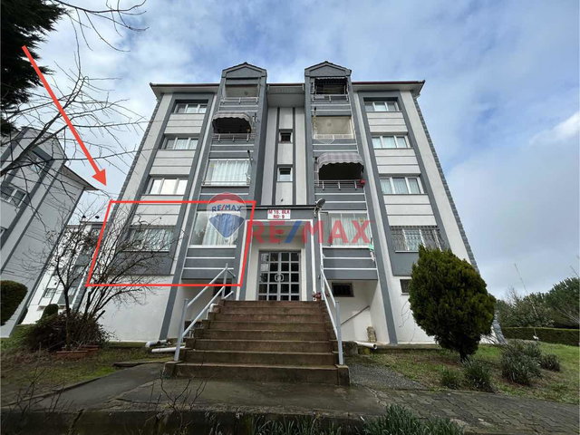 REMAX MAVI'DEN KORUCUK'TA SITE İÇERISINDE 3+1 DAIRE
