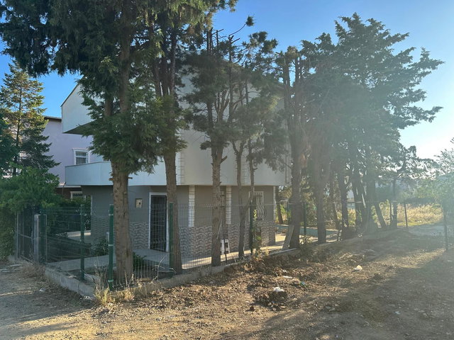 RE/MAX KIYI'DAN DENİZ MANZARALI TAM MÜSKAKİL HAVUZLU VİLLA