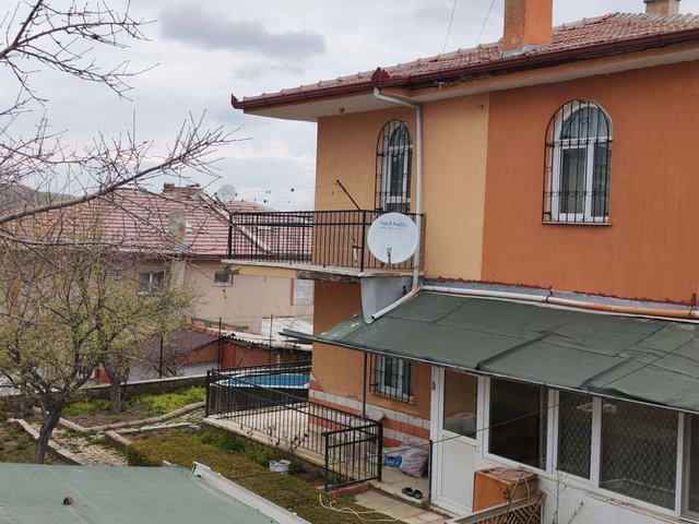 MAMAK LALAHAN KARŞIYAKA DA SATILIK MÜSTAKİL EV