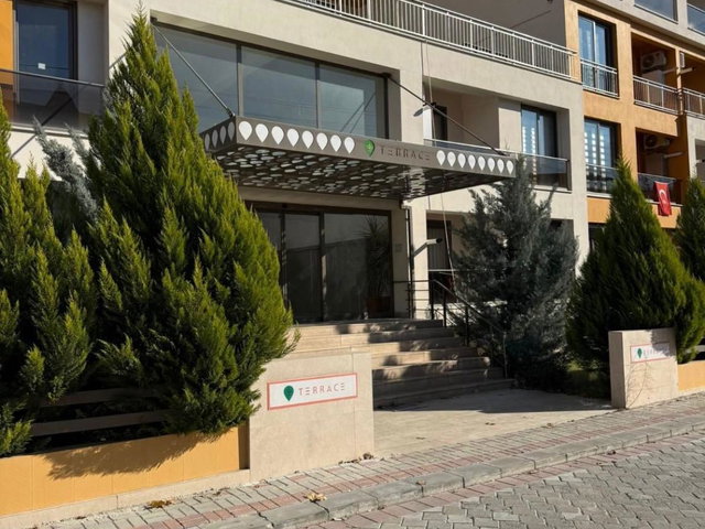 REMAX MODEL DEN ASMALIEVLER SİTE İÇERİSİNDE 2+1 EŞYALI KİRALIK DAİRE