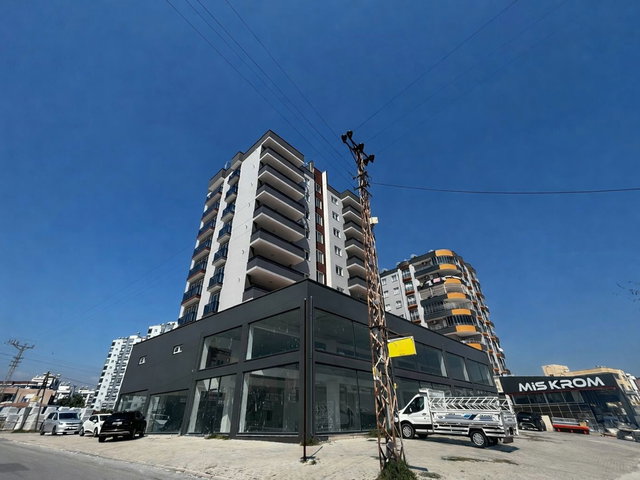 REMAX TOROS'TAN TOROSLAR'DA BULVARA CEPHELİ LÜKS KİRALIK 3+1