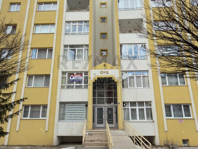 RE/MAX LACİVERT'TEN ÇAT YOLU TOKİ'DE SATILIK 3+1 ARAKAT DAİRE
