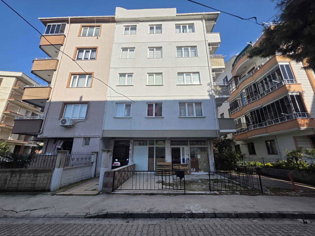 YALOVA MERKEZ GAZİOSMANPAŞA MAH. SATILIK 3+1 DAİRE