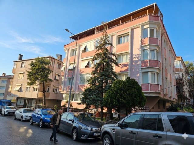 BÜYÜKÇEKMECE ALBATROS DENİZE YÜRÜME MESAFESİ KİRALIK 5+2 DUBLEKS DAİRE