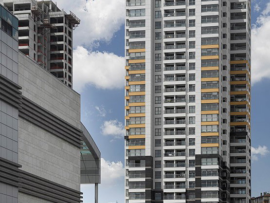 ANTARES KONUTLARINDA ARAKAT YENİ EŞYALI KİRALIK 2+1 DAİRE