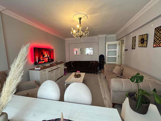 KÖRFEZ HACI OSMAN'DA SATILIK 2+1 ARAKAT KOMPLE YENİLENMİŞ DAİRE