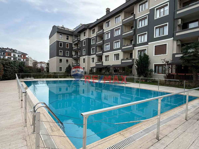 GÖKTÜRK YEŞİL BELGRAD SİTESİ KİRACISIZ SATILIK YAPILI 3+1 DAİRE