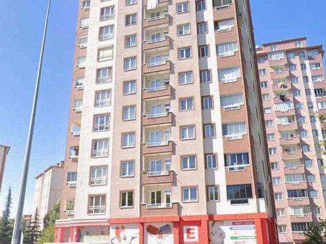 MUHTEŞEM KONUMDA DAİRE