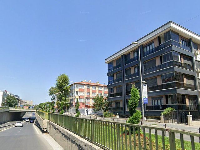 BAHÇELIEVLER TALATPAŞA CADDE ÜZERI YENI BINA ARAKAT 3+1