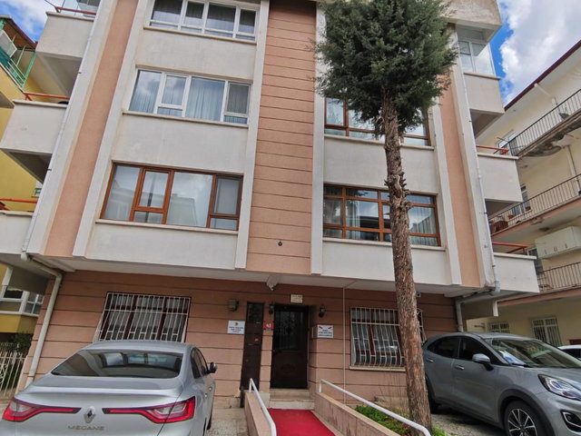DIKMEN SOKULLU MEHMET PAŞA CADDESİ MERKEZI KONUMDA 5.5+1 SATILIK TERS DUBLEX