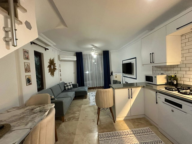 BELEK'İN KALBİNDE SATILIK TRİPLEX VİLLA