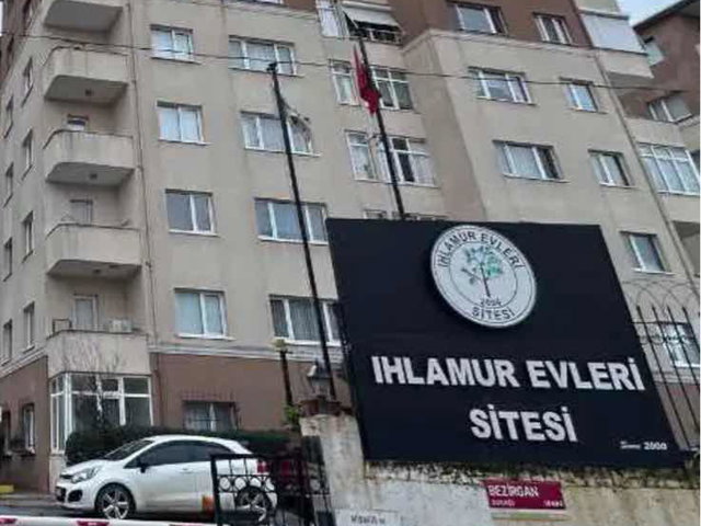 ÖZEL DEKORASYONLU SİTE İÇERİSİNDE 2+1