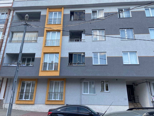 BAŞAKŞEHİR ÇAM SAKURA HASTANESİNE YAKIN SATILIK 4+2 ÇATI DUBLEKS