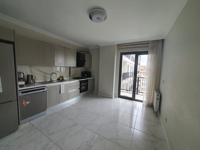 ÇEKMEKÖY TAŞDELEN PAYİDAR SİT DE SATILIK 3+1 DAİRE