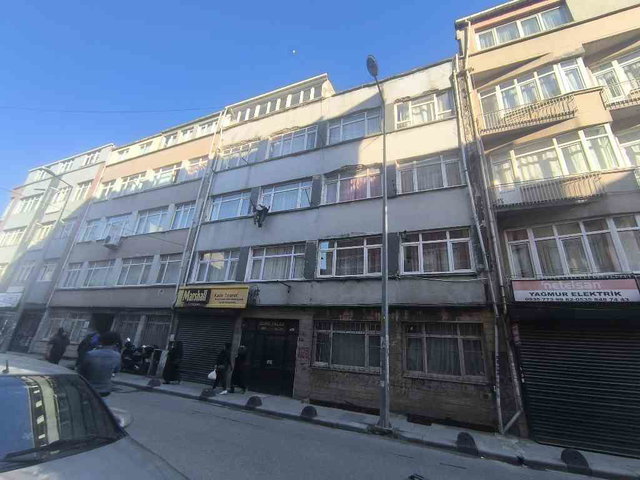KÜÇÜK LANGA CADDESİNDE AVANTAJLİ 2+1 SATİLİK DAİRE